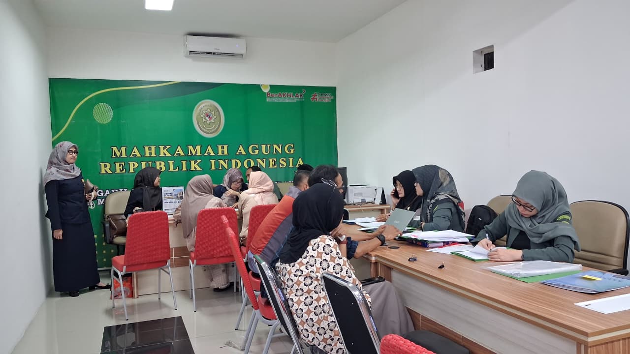 Pengadilan Agama Kota Malang Laksanakan Verifikasi dan Validasi Data Peserta Sidang Terpadu