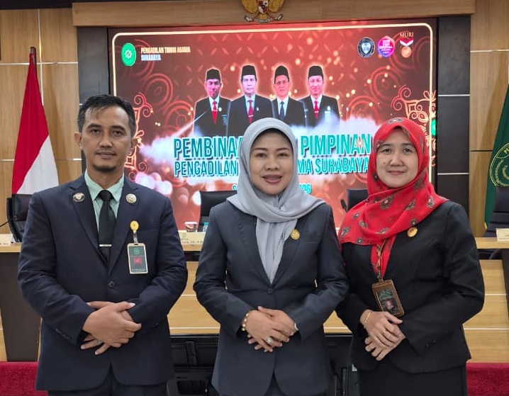 Hadir dalam Pelantikan Pejabat Peradilan Agama, PA Kota Malang Teguhkan Komitmen Integritas dan Profesionalisme