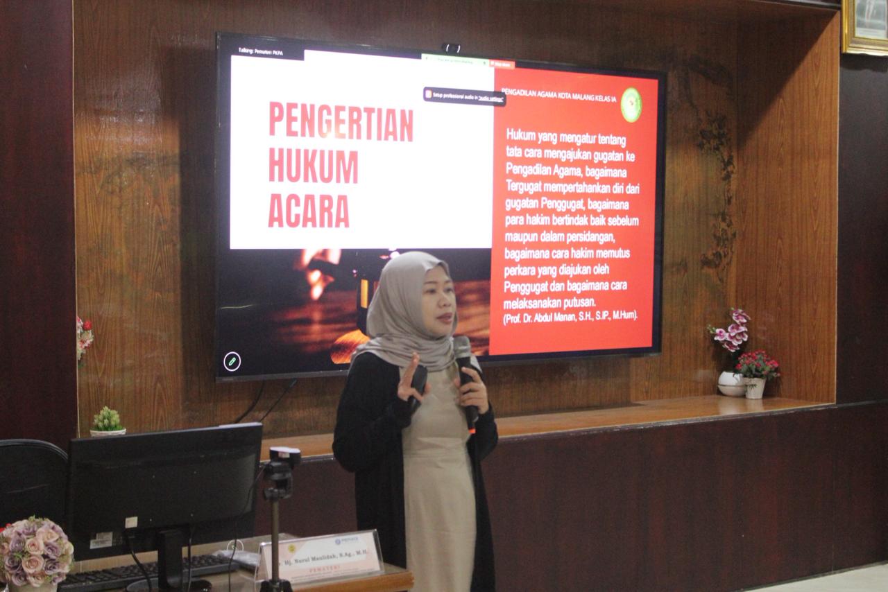 Mencetak Advokat Berkualitas! Ketua PA Kota Malang Bagikan Pengalaman Praktik Peradilan