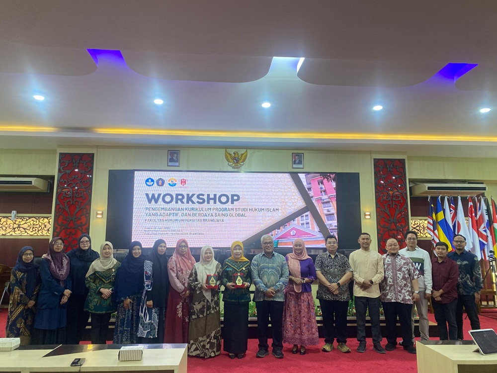 Ketua PA Kota Malang Tekankan Pentingnya Kompetensi Praktis dalam Workshop Evaluasi Kurikulum Hukum Islam FH UB