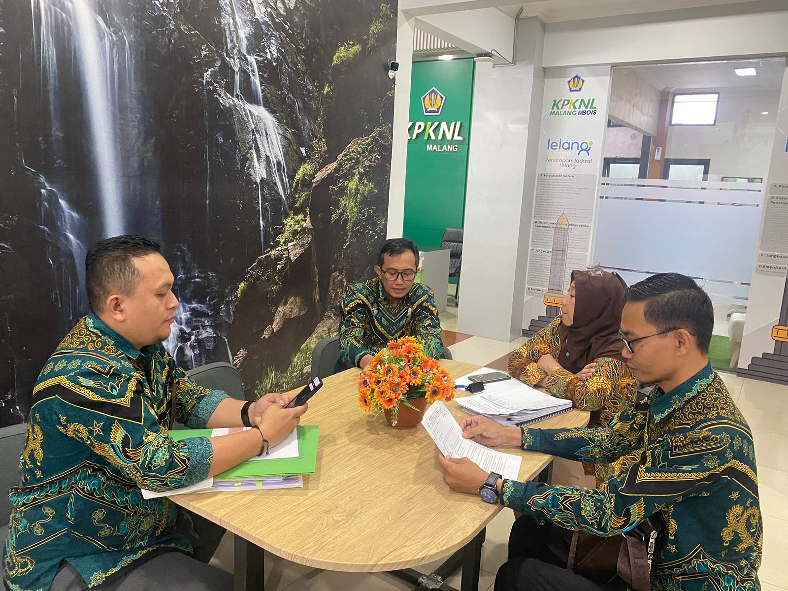 Tak Berhenti di Putusan Hakim! PA Kota Malang Kawal Langsung Lelang Eksekusi Demi Tuntaskan Hak Para Pihak